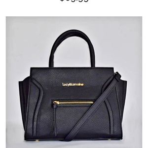 NWT Lucy and Lorrain small crossbody purse